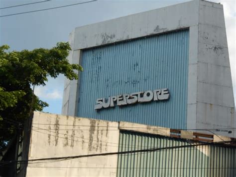 BPI Cubao Supercentre (Bank) at Times Square Street Corner .